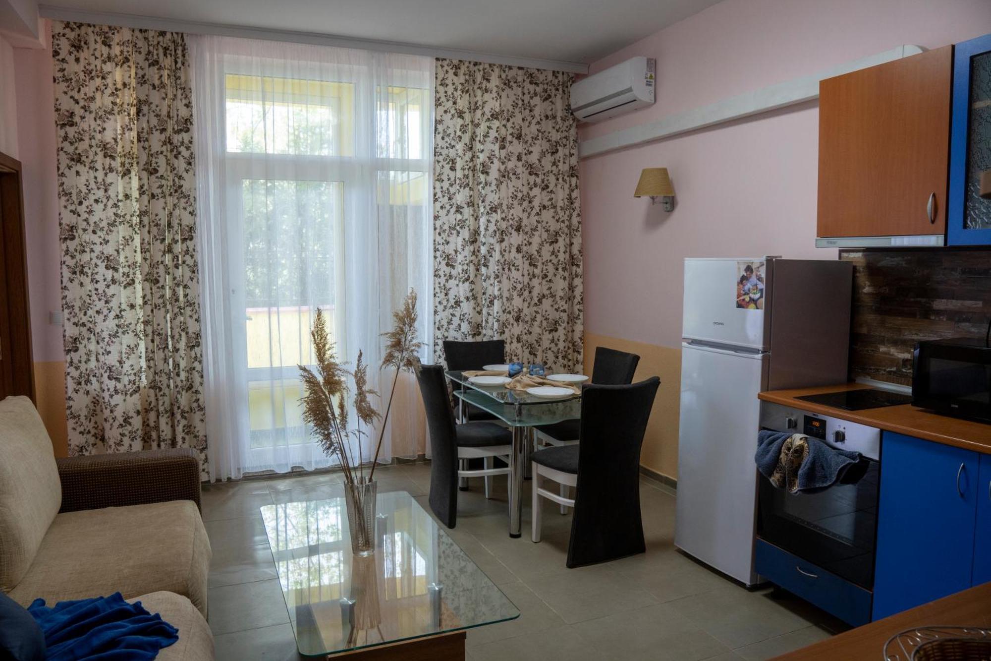 Sunny Apartments คราเนโว ห้อง รูปภาพ